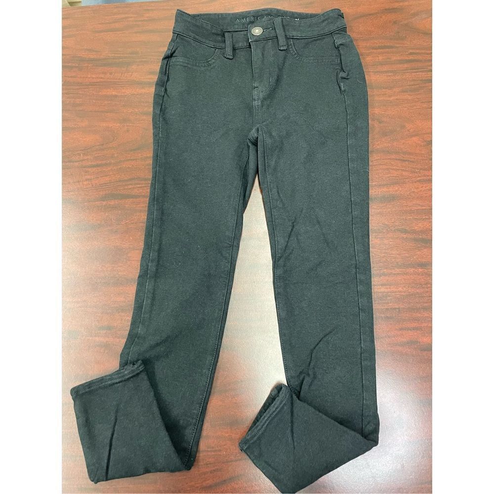 American Eagle Hi-Rise Jegging Next Level Stretch Black Jeans Size 0